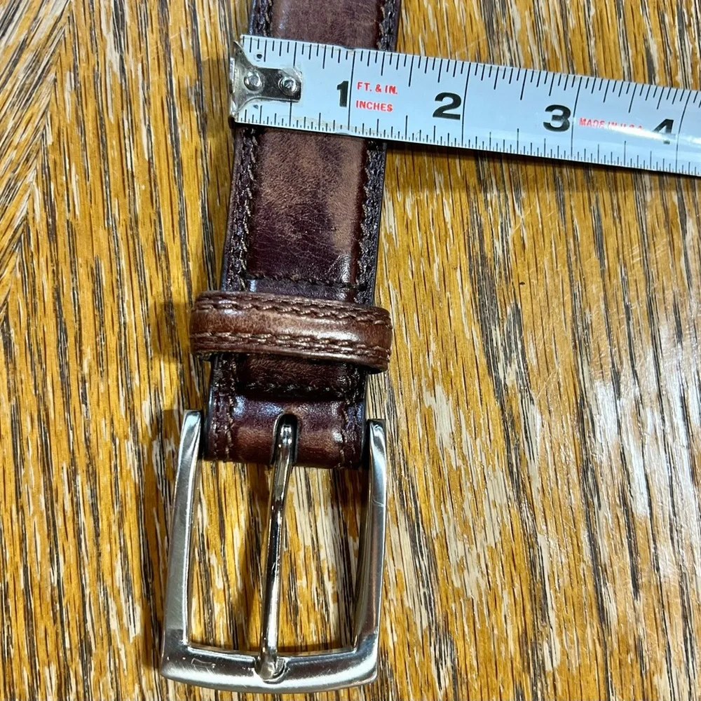 VINTAGE‎ leather belt Dockers saddle brown silver buckle hardware size 36 90s